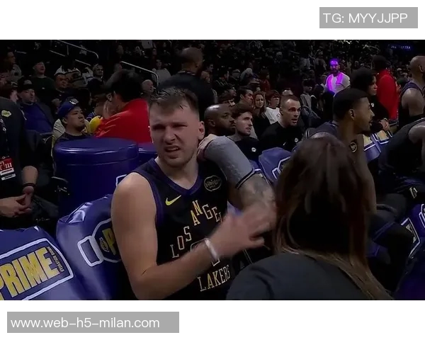 东契奇首度砍下40三双老詹称赞其如魔术师般出色表现