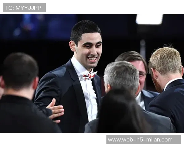 比塔泽赞扬格鲁吉亚晋级欧锦赛前八但与小瓦一代无法相提并论